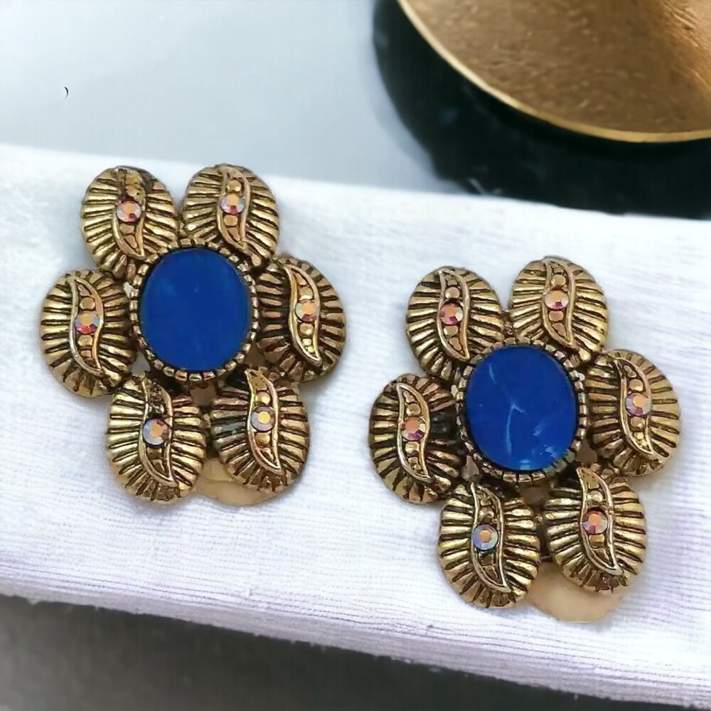 Vintage Blue Sodalite Flower Earrings Aurora Borealis Rhinestone Clip Estate DM